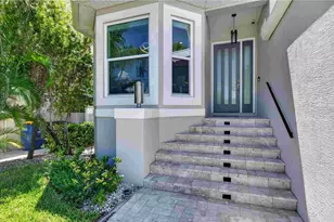 141 Bayside Dr, Clearwater, FL 33767 - Photo 10