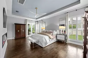 1921 Floresta View Dr, Tampa, FL 33618 - Photo 30