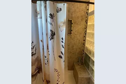 63 Royal Palm Circle, Largo, FL 33778 - Photo 36