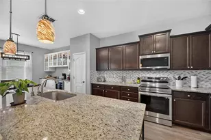 1521 Custer Bayou St, Ruskin, FL 33570 - Photo 30