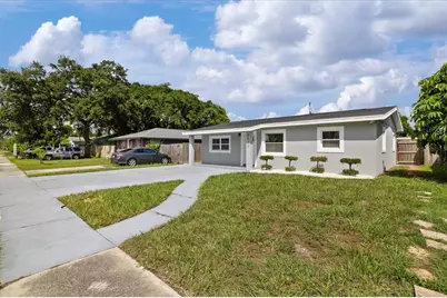 4053 31st Street N, Saint Petersburg, FL 33714 - Photo 2