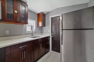 4053 31st St N, Saint Petersburg, FL 33714 - Photo 34