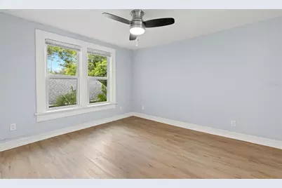 2010 Dartmouth Avenue N, Saint Petersburg, FL 33713 - Photo 22