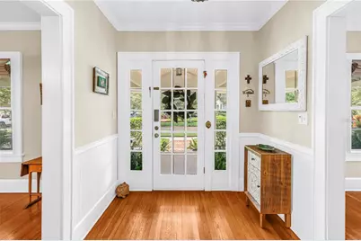 445 18th Avenue NE, Saint Petersburg, FL 33704 - Photo 12