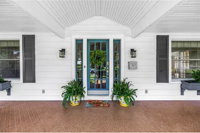 445 18th Avenue NE, Saint Petersburg, FL 33704 - Photo 8