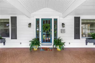 445 18th Ave NE, Saint Petersburg, FL 33704 - Photo 8