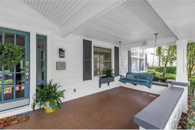 445 18th Avenue NE, Saint Petersburg, FL 33704 - Photo 10