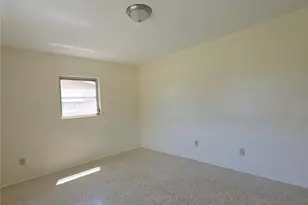 4014 22nd Ave N, Saint Petersburg, FL 33713 - Photo 12