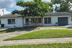 4014 22nd Ave N, Saint Petersburg, FL 33713 - Photo 1