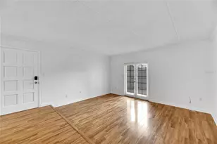 5304 W Kennedy Blvd, Tampa, FL 33609 - Photo 6