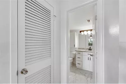 5304 W Kennedy Boulevard #106, Tampa, FL 33609 - Photo 20