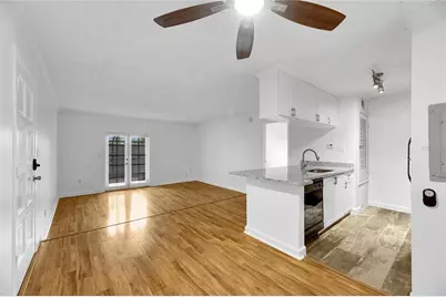 5304 W Kennedy Boulevard #106, Tampa, FL 33609 - Photo 4