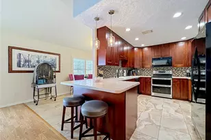 18815 Carr Dr, Lutz, FL 33559 - Photo 8