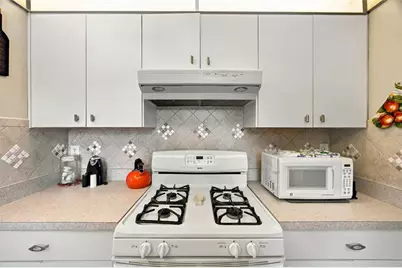 10036 63rd Avenue N #26, Saint Petersburg, FL 33708 - Photo 10