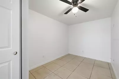 16506 Forestlake Drive, Tampa, FL 33624 - Photo 24