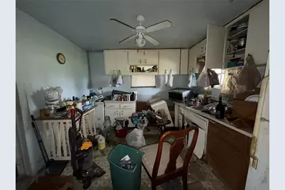 2907 E Lake Avenue, Tampa, FL 33610 - Photo 12