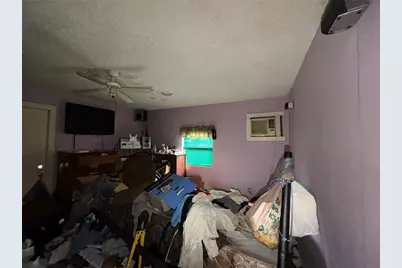 2907 E Lake Avenue, Tampa, FL 33610 - Photo 16