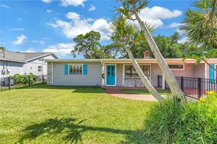 7740 40th Terrace N, Saint Petersburg, FL 33709 - Photo 1