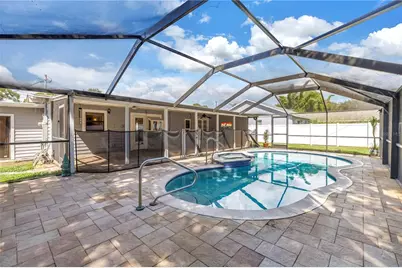 7740 40th Terrace N, Saint Petersburg, FL 33709 - Photo 4
