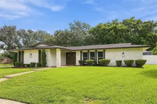 2259 El De Oro Circle, Clearwater, FL 33764 - Photo 4