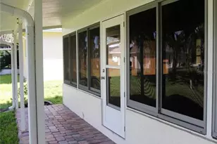 10749 Fallen Leaf Ln, Port Richey, FL 34668 - Photo 24