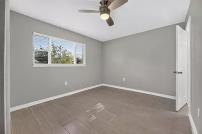 4511 S Gaines Road, Tampa, FL 33611 - Photo 24