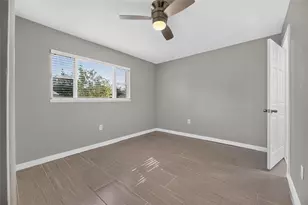 4511 S Gaines Rd, Tampa, FL 33611 - Photo 24