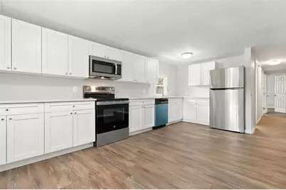 2510 38th Street S, Saint Petersburg, FL 33711 - Photo 4