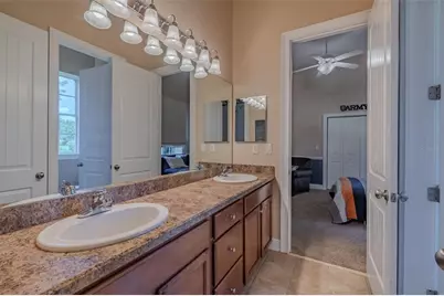 10501 Broadland Pass, Thonotosassa, FL 33592 - Photo 46