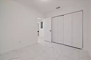 3012 E Hanna Ave, Tampa, FL 33610 - Photo 18
