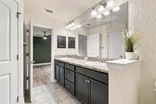 12784 Sigmund St, Spring Hill, FL 34609 - Photo 26