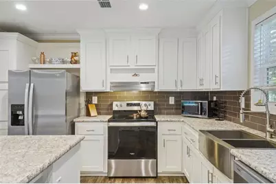 12713 Darren Place, Riverview, FL 33579 - Photo 10