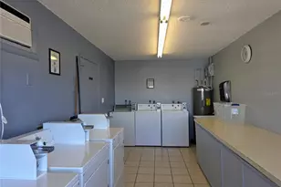 285 107th Ave, Treasure Island, FL 33706 - Photo 38