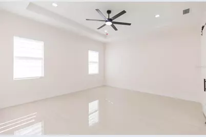 7205 N Lois Avenue, Tampa, FL 33614 - Photo 32