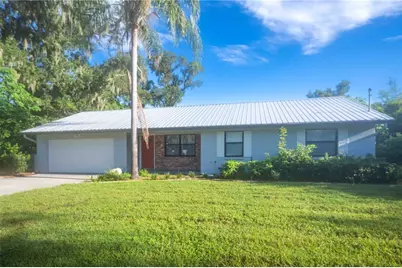 206 James Street, Brandon, FL 33510 - Photo 1