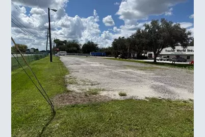 2410 E 92 Highway, Plant City, FL 33566 - Photo 2