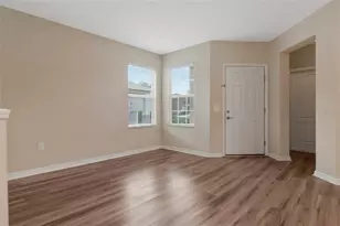 4250 Warwick Hills Dr, Wesley Chapel, FL 33543 - Photo 6