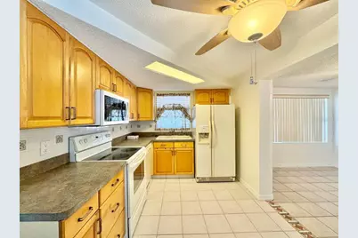 3131 Roxbury Drive, Holiday, FL 34691 - Photo 10