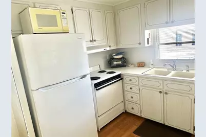 11114 101st Street #110, Largo, FL 33773 - Photo 6