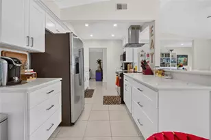 1650 12th St SW, Largo, FL 33778 - Photo 14