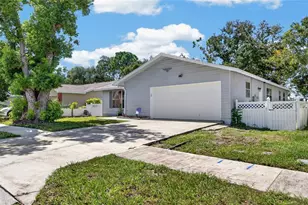1650 12th St SW, Largo, FL 33778 - Photo 2