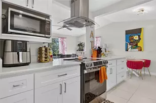 1650 12th St SW, Largo, FL 33778 - Photo 16