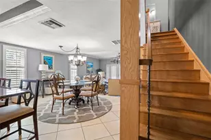 255 Capri Cir N, Treasure Island, FL 33706 - Photo 18
