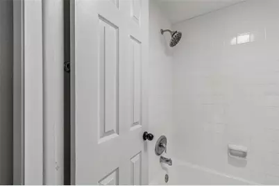 7111 Gateway Court, Tampa, FL 33615 - Photo 36