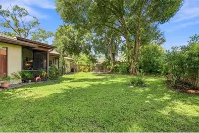 4607 Cloverlawn Drive, Tampa, FL 33624 - Photo 30