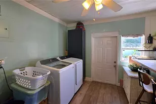 1702 26th St W, Bradenton, FL 34205 - Photo 26