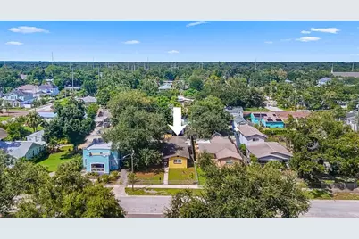 5029 Emerson Avenue S, Saint Petersburg, FL 33707 - Photo 36