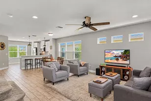 3820 Shimmering Oaks Dr, Parrish, FL 34219 - Photo 10