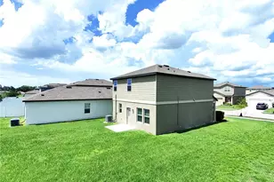 35123 White Water Lily Wy, Zephyrhills, FL 33541 - Photo 2