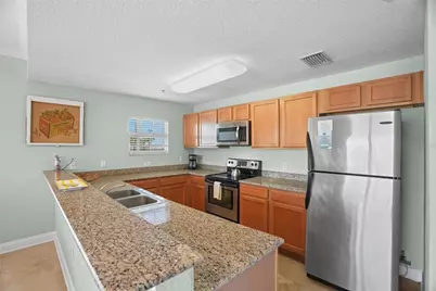 10315 Gulf Boulevard #106, Treasure Island, FL 33706 - Photo 6